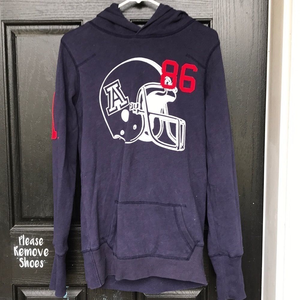 Uni. OF Arizona Victoria’s Secret hoodie